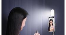 探究自拍杆如何放手机的方法（解锁自拍技巧，让手机更稳定）